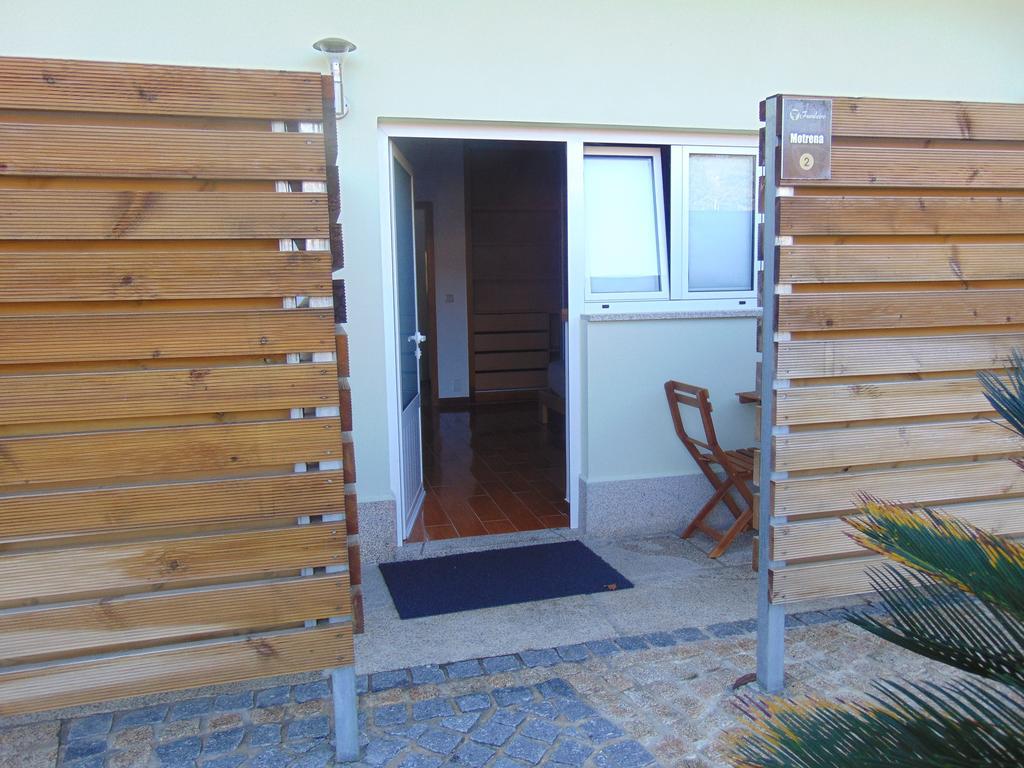 Funileiro, Apartamentos E Quartos Amares Exteriör bild