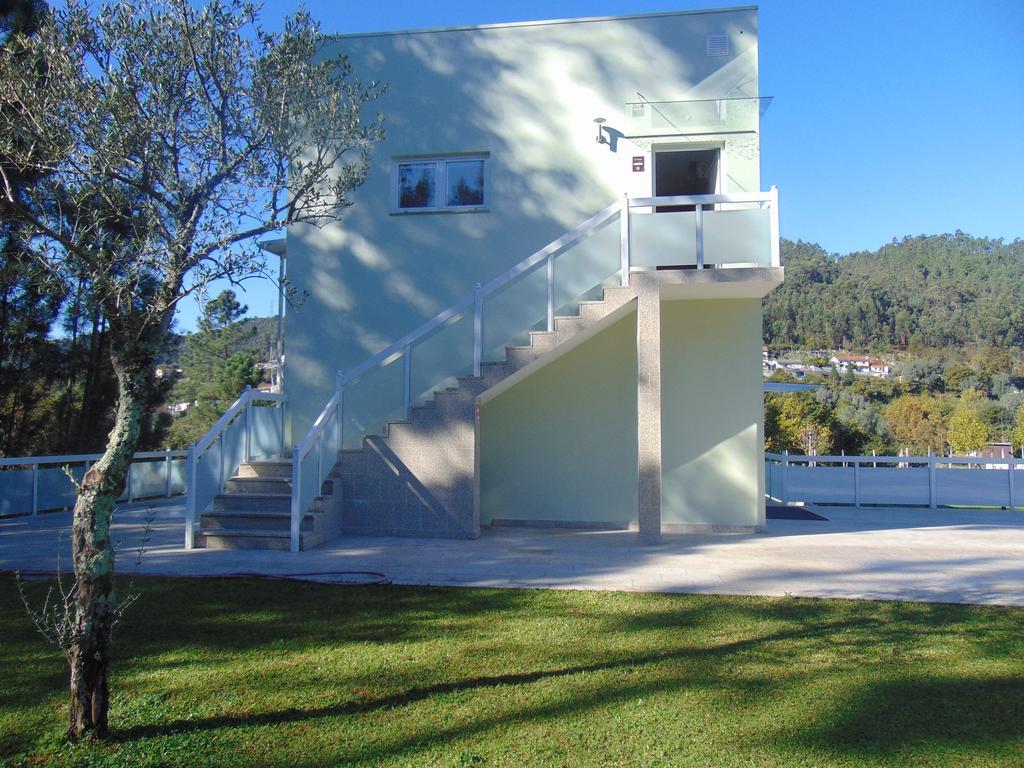 Funileiro, Apartamentos E Quartos Amares Exteriör bild